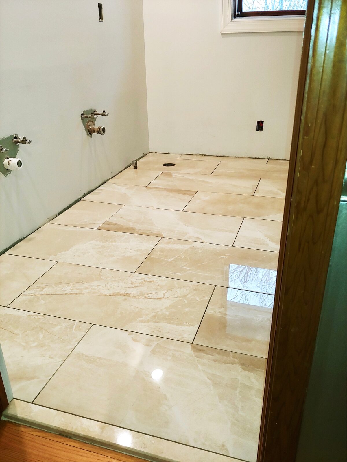 Flooring finish by Vibe Construction